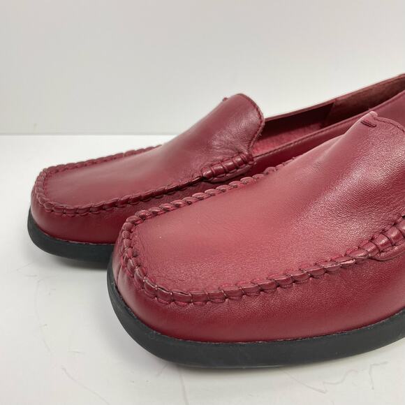 High Sierra | NWOB Meredith Red Leather Square Toe Y2K Comfort Loafers - Picture 6 of 9
